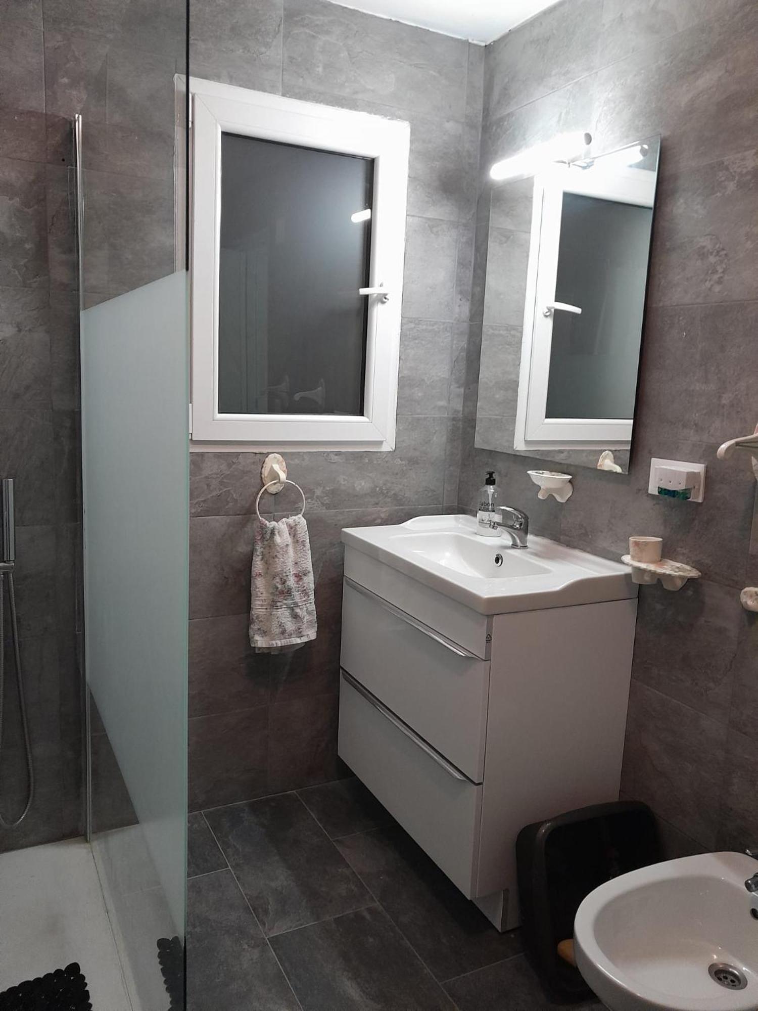 Private Room Ensuite With Balcony 奇克拉纳－德拉弗龙特拉 外观 照片